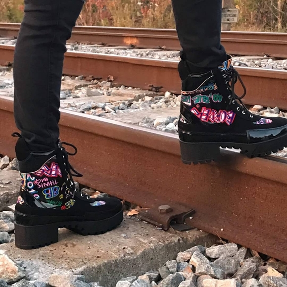 Woman Multi Colored Graffiti Boot - Picture 3 of 5